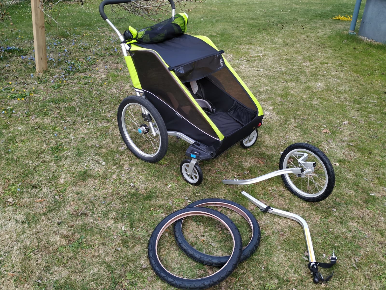 Jogging Stroller Thule Chariot Cheetah XT Bike Trailer And