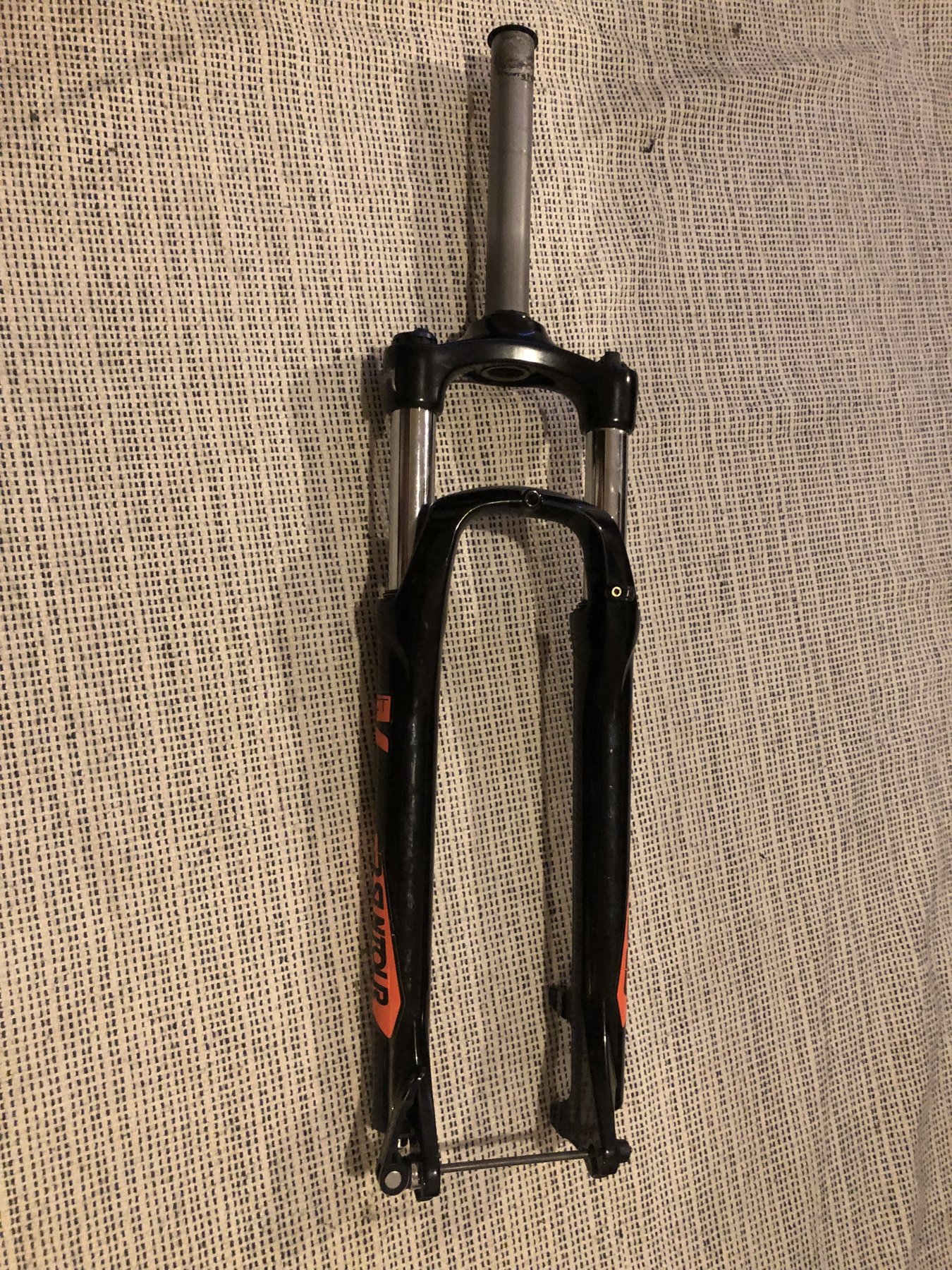 Säljes: Framgaffel-XCT SR SUNTOUR 29” | Happyride.se