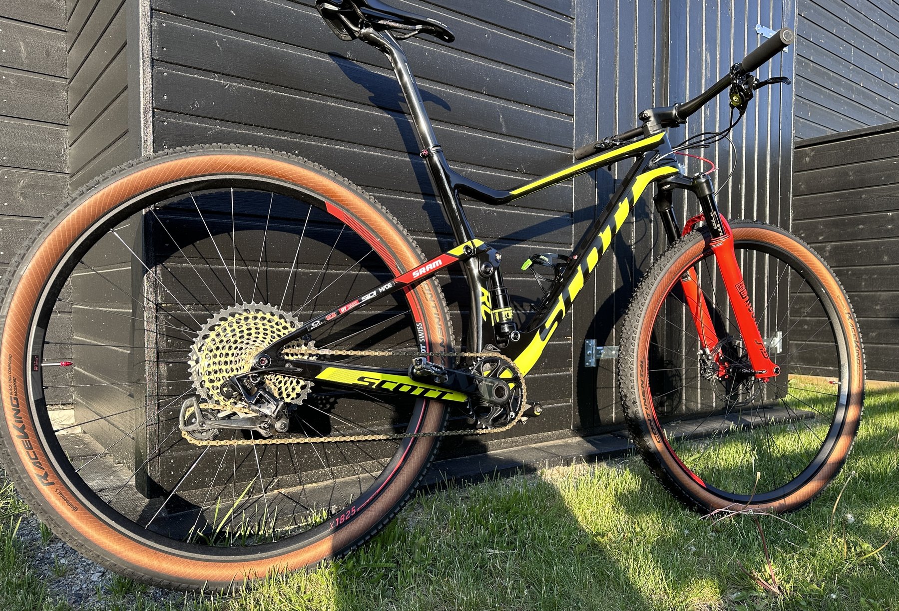 Säljes: Scott Spark RC 900 World Cup Bike | Happyride.se