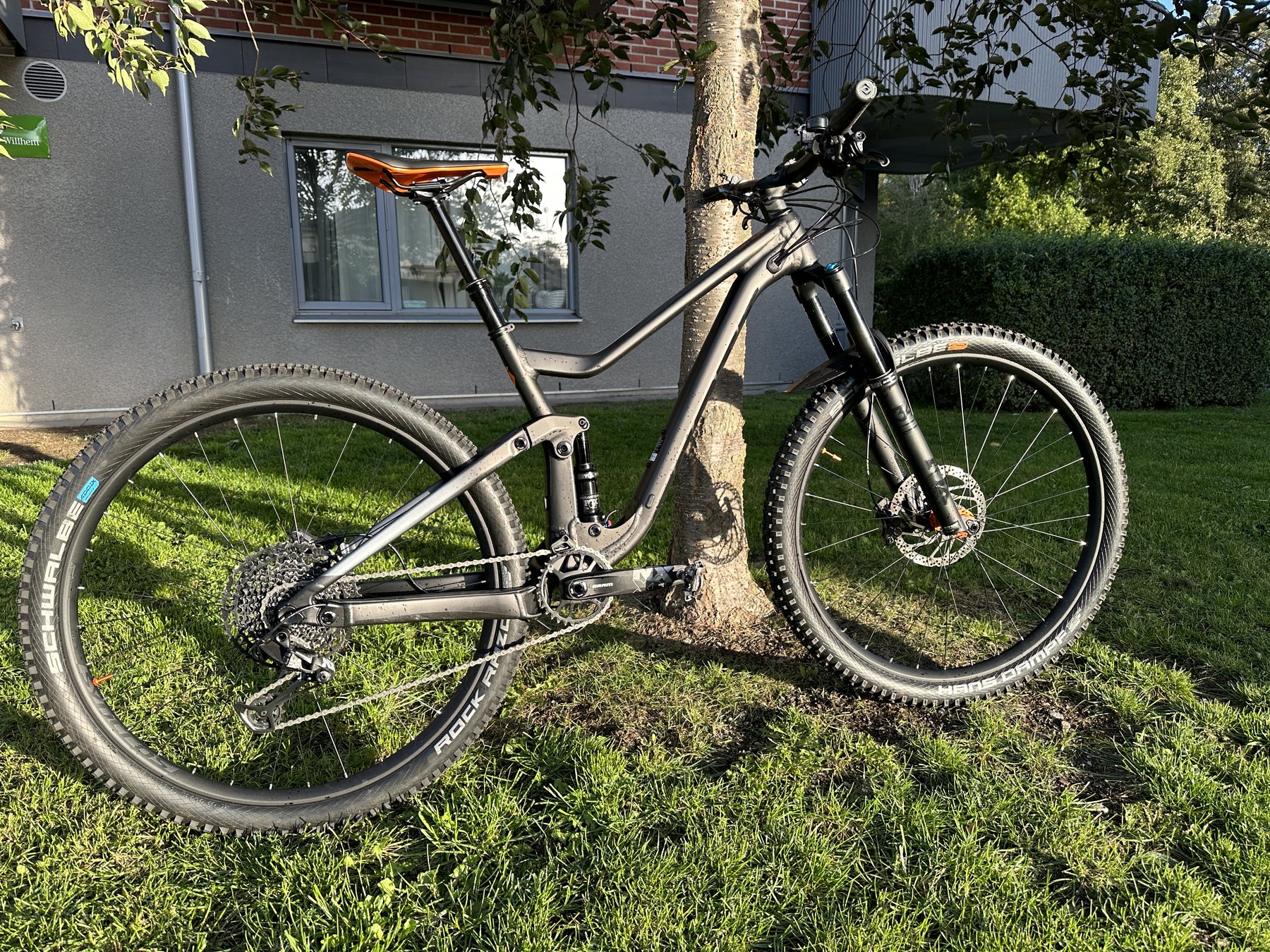 Säljes: Scott Genius 950 medium nyskick! | Happyride.se