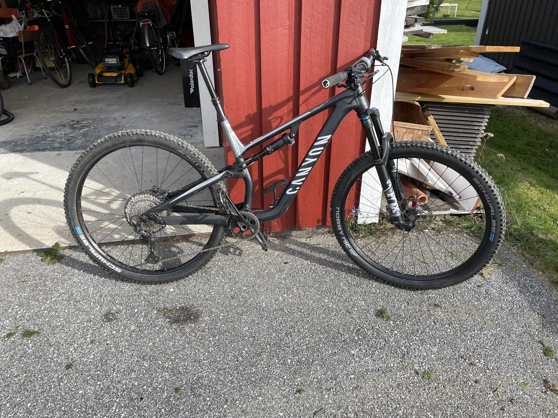 Säljes: Canyon Neuron 7 2021 Large Nyskick! | Happyride.se