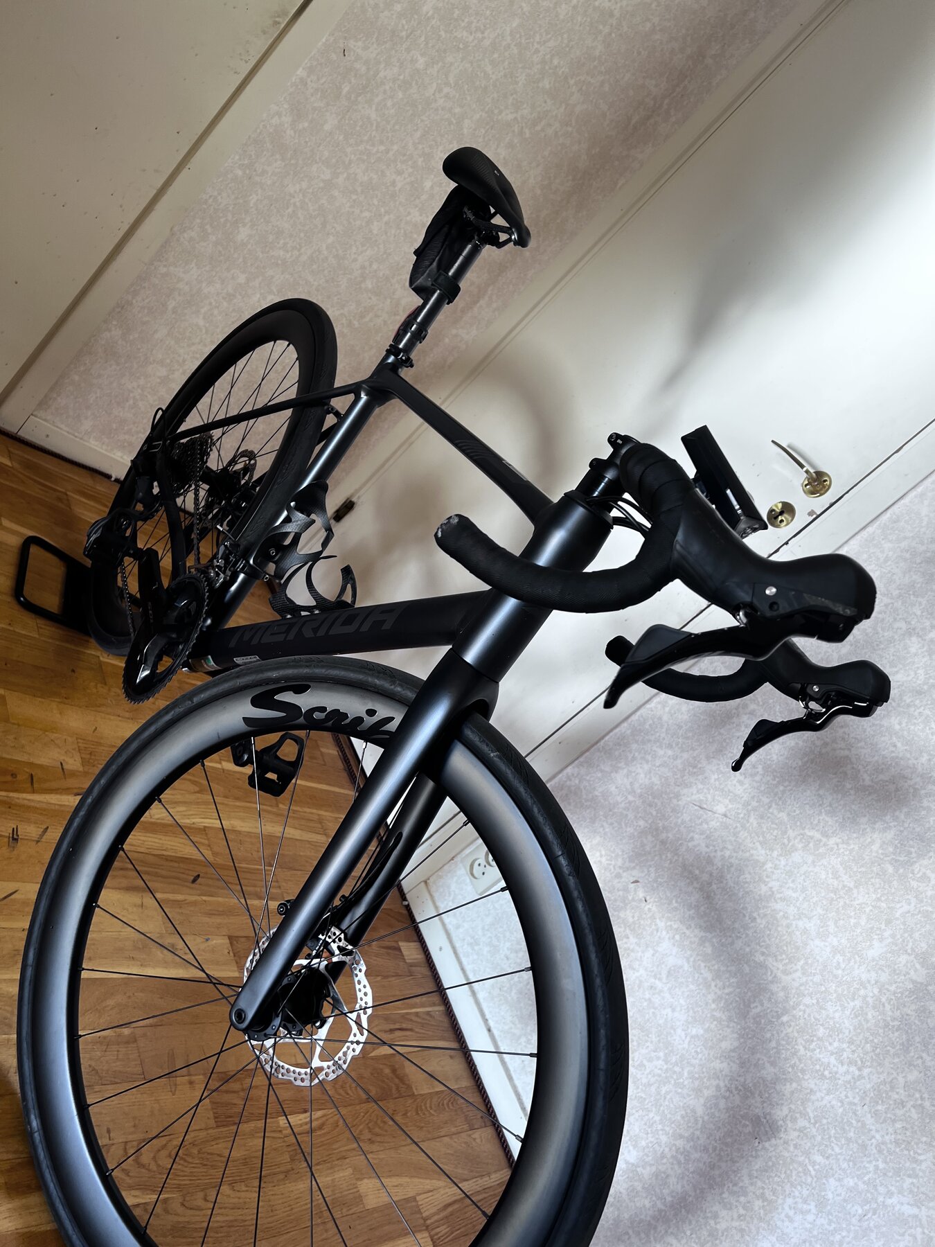 Säljes: Merida Scultura Endurance 400 med scribe inception 50 kolfiber ...