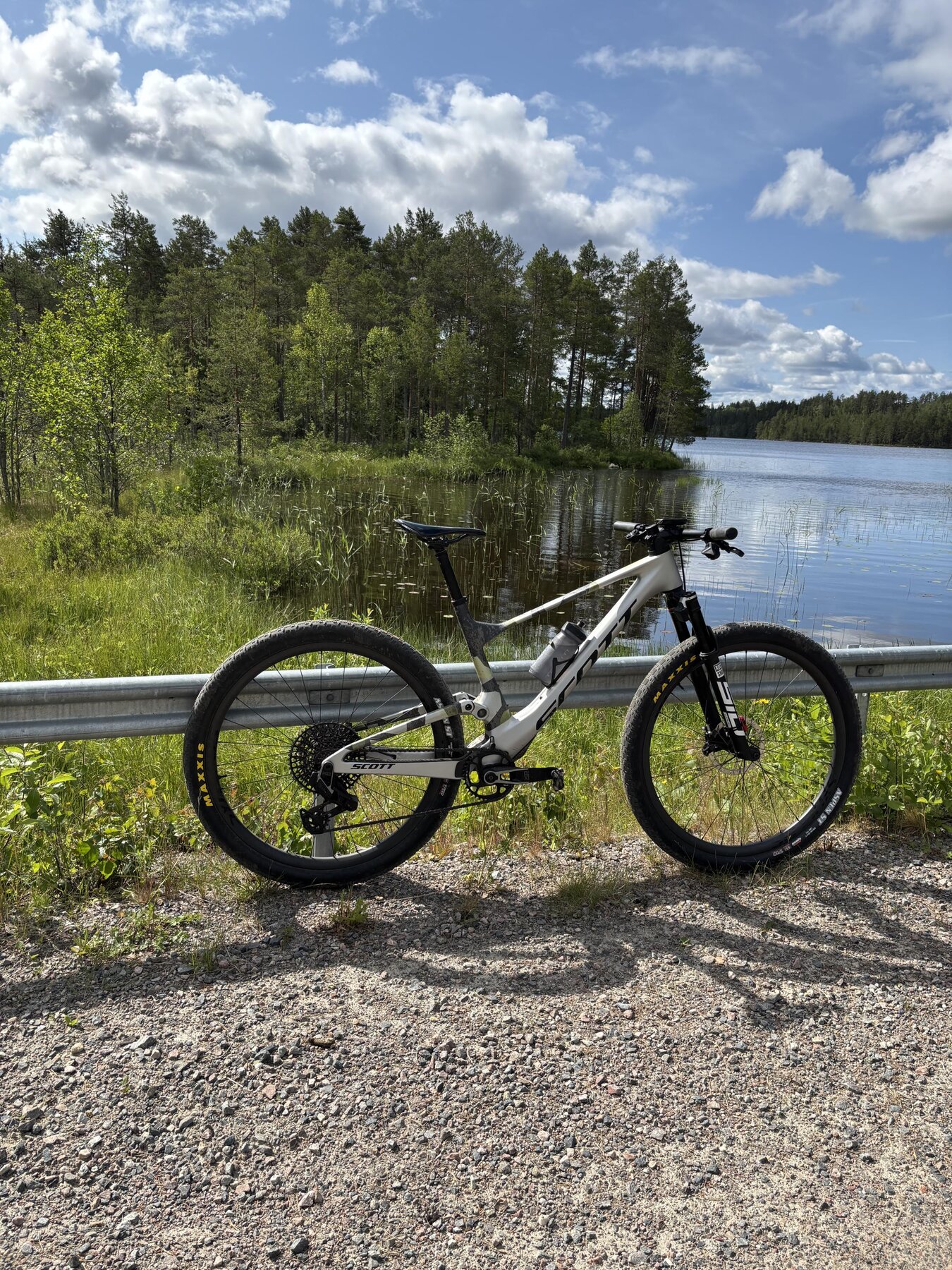 販売：Scott Spark RC WC 2025