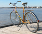 Crescent Automatic Världsmästarcykeln guld, tidigt 70-tal Hybrid / Standard säljes