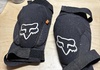 Fox launch d30 kneepad Skydd säljes