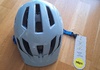 Specialized Shuffle Led SB - Barnhjälm med inbygd belysning