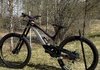 YT Tues CF Pro Race Mullet Downhill Mountainbike säljes