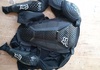 FOX Head Titan Sport - Skyddsjacka XL Skydd säljes