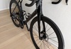 Trek Madone SL 6 AXS Gen 8 Gloss Dark Star/Matte Deep Smoke Racercykel / Landsväg säljes