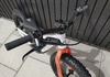 Två stycken Commencal ramones 14" springcyklar med broms. Barncykel säljes