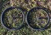 HUNT 30 Carbon Aero Disc Ti-Nitride Oil-Slick Spokes Limited Edition hjul. Hjul säljes