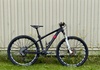XC stigcykel i kolfiber för barn  Barncykel säljes