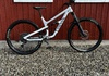 Canyon Spectral 5 2024 – storlek L – väldigt lite använd Mountainbike säljes