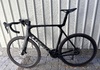 Trek Madone SL 6 Gen 8 XL – Shimano 105 Di2 – Aeolus kolfiberhjul Racercykel / Landsväg säljes