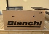 Bianchi Infinito 105 Di2 12sp YVB1K – fabriksny i kartong – Rosso Rubino Racercykel / Landsväg säljes