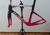 Pinarello F7 ram med polymerwork styre strl 54.5 Ramar säljes