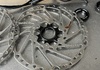 SHIMANO Skivbromsar med 4-kolvs ok och 203mm Bromsskivor  Komponenter säljes