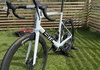 BMC Teammachine SLR 01 – SRAM Red AXS – Zipp 454 NSW – storlek 61 Racercykel / Landsväg säljes