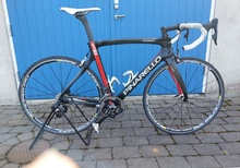 Pinarello F8