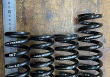 Cane Creek Fjädrar, blandade