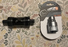 Square taper vevlager med verktyg