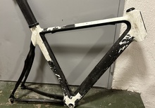 TT/ fixie ram kolfiber