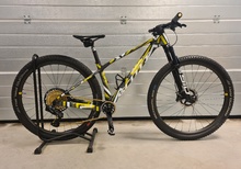 Unik Scott Scale RC SL