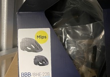 BBB Dune Mips 2.0 cykelhjälm i svart färg, storlek M.