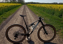 Megamo Track Medium axs gx 