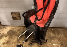 Hamax Kiss Cykelsits, Black/Red