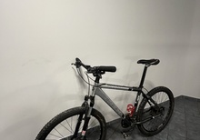 Trek 4900