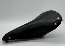 Lädersadel ny retro