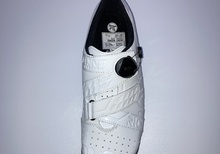 Bont riot+ road wide. Mindre fotanalys vid köp. Storlek 40-48