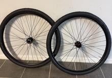 Gravelhjulset Connect Rival  från SRAM 100/142 12mm Thru Axle