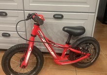 Specialized hotwalk med broms