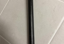 Sadelstolpar kolfiber