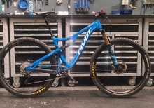 Pivot Mach 429 trail