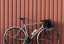 Titan Gravel - Van Nicholas