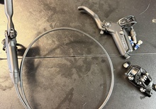 SRAM Bak och frambroms Level SLV