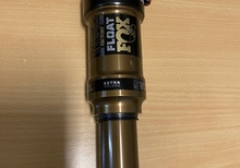 Fox Float Factory bakdämp