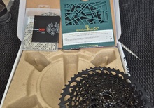 Sram Eagle kasett / kedja / framdrev absolut black ovalt