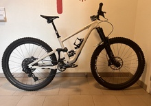 Specialized Enduro i stlk S2 (small), nyskick! 