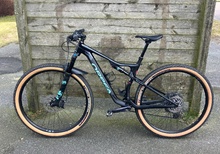 Orbea oiz h10 tr 2022 - svart