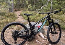 Propain Hugene 2CF ram i superskick