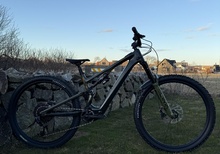 Specialized Levo SL Expert S4  - nyskick