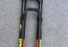 FOX 34 Float Performance Air Grip 3