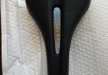 Nästan ny specialized geometry sådel