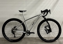 Specialized + Lauf, Gravel / Bike Packing. Toppskick!