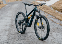 Ibis Ripley V5 XM – Öhlins, kolfiberhjul, toppskick!