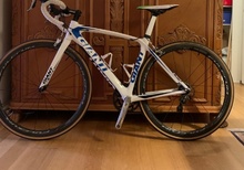 Superlätt carbon cykel